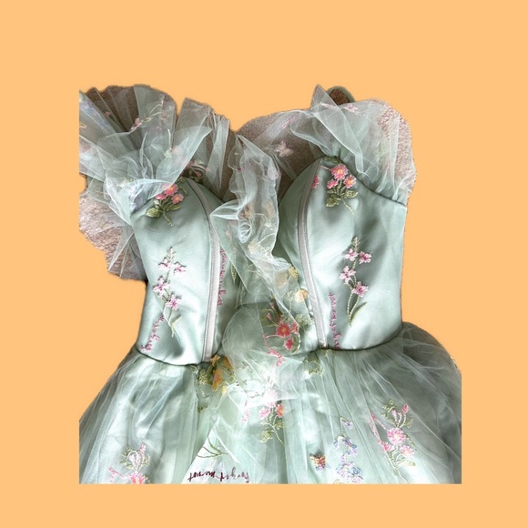 Coquette fairy tulle green summer floral dress with corset details - Picture 3 of 4